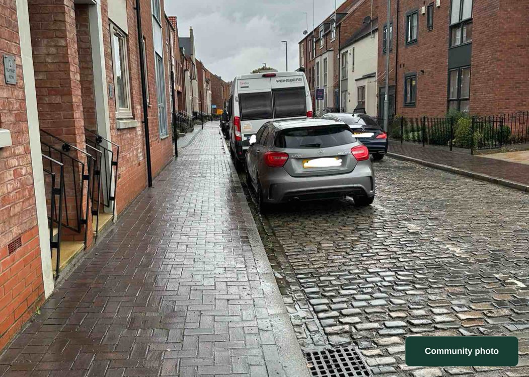 Hull - Blanket Row
