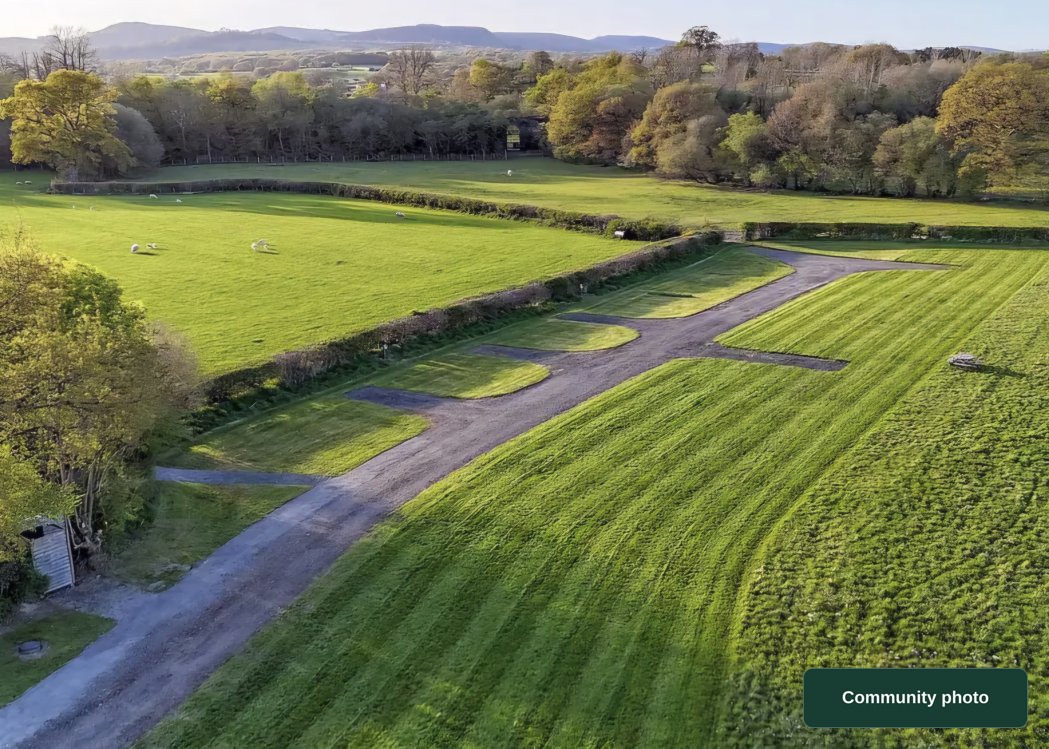 Church House Farm Caravan & Campsite