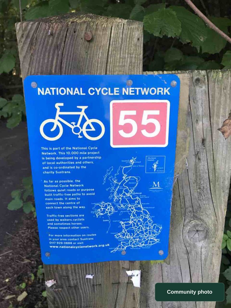 Wigan - B5239, Standish