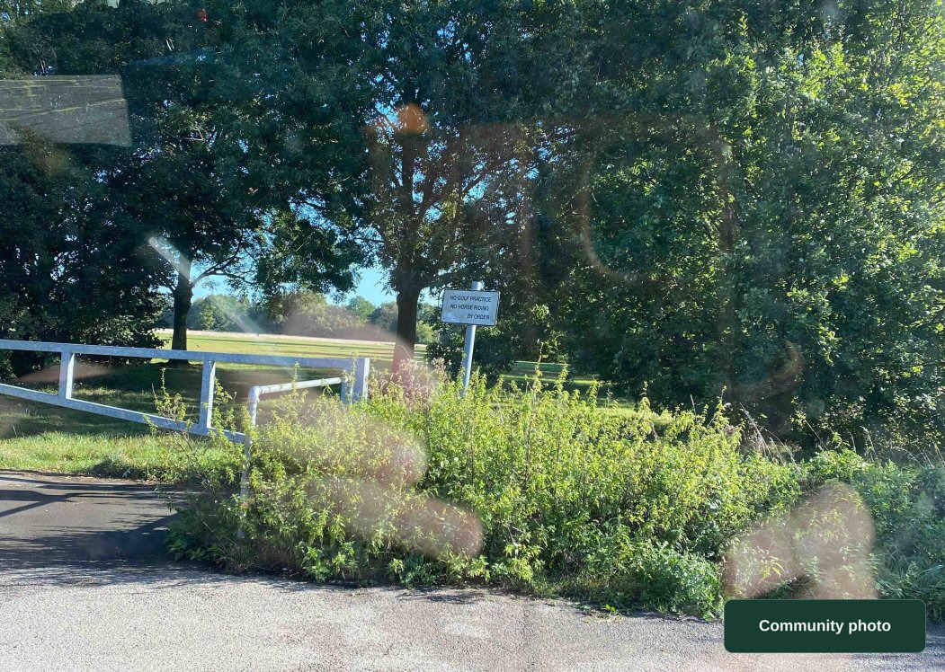 Camper Stop near GU25 4BT