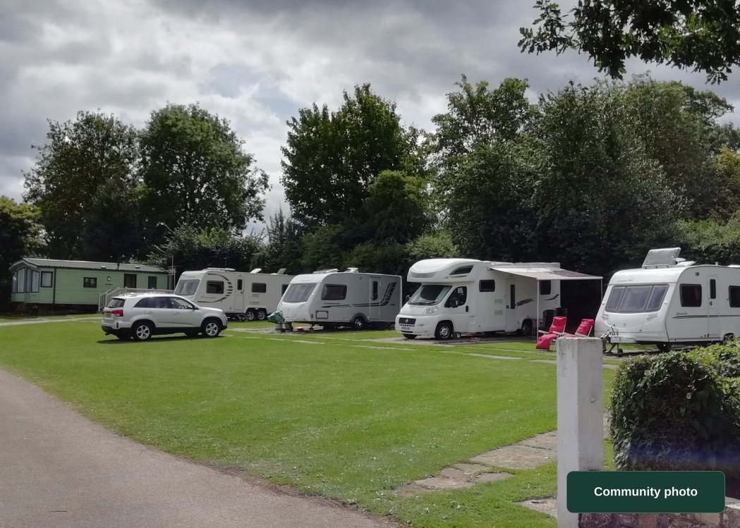 The Yorkshire Hussar Inn and Caravan Park